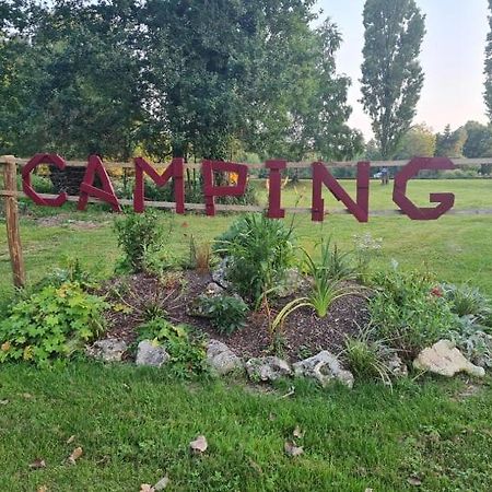 Camping De La Reuille Flere-la-Riviere Екстериор снимка